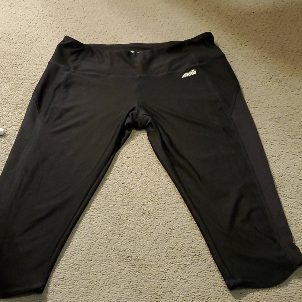 Avia black leggings